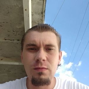 Meet your Posher, Corey